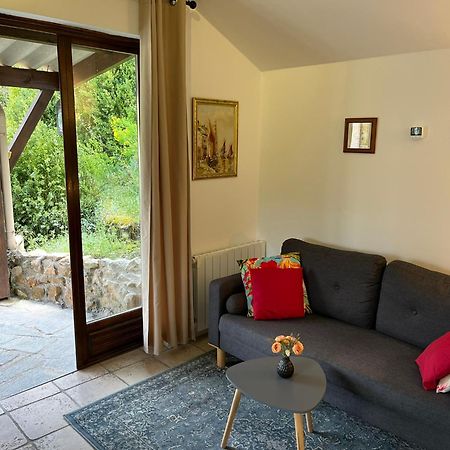 Maison Castellane Chambre D'Hotes B&B المظهر الخارجي الصورة