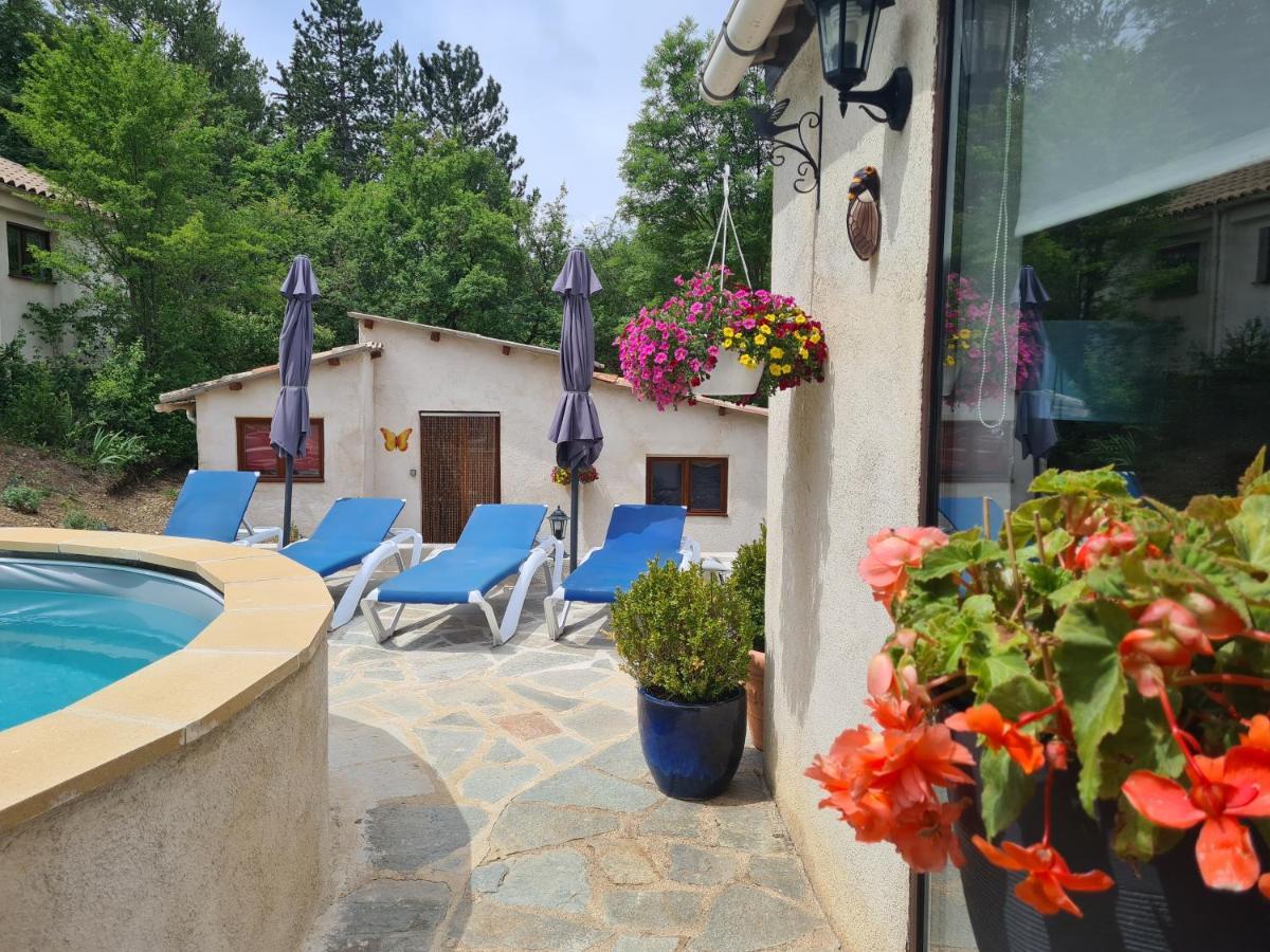 Maison Castellane Chambre D'Hotes B&B المظهر الخارجي الصورة