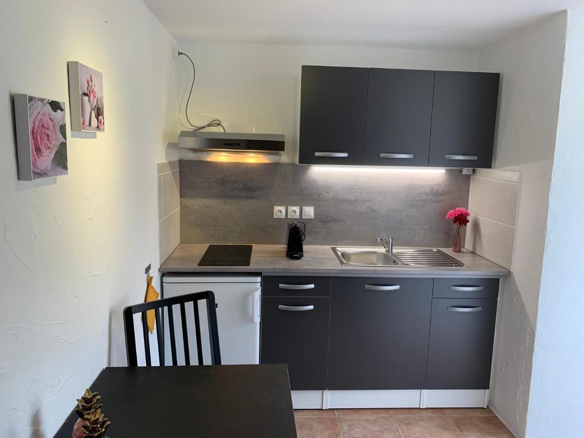 Maison Castellane Chambre D'Hotes B&B المظهر الخارجي الصورة