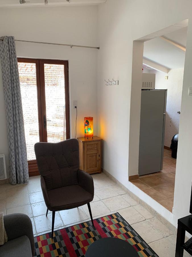 Maison Castellane Chambre D'Hotes B&B المظهر الخارجي الصورة