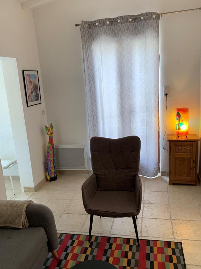 Maison Castellane Chambre D'Hotes B&B المظهر الخارجي الصورة
